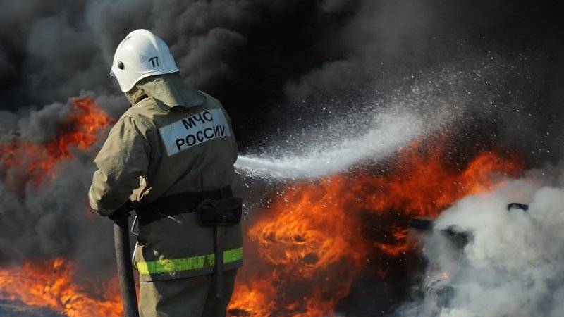 Один человек пострадал при пожаре на рынке в Ярославле