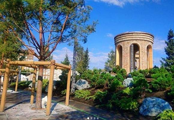 В Кемерове на месте сгоревшей "Зимней вишни" открыли "Парк ангелов"