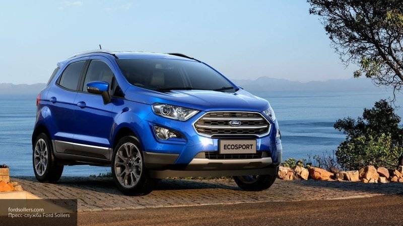 Ford сворачивает продажи автомобилей в России