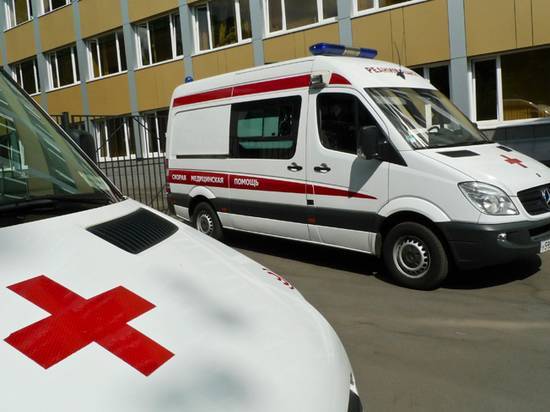 Московские врачи борются за жизнь ребенка, упавшего с 11 этажа