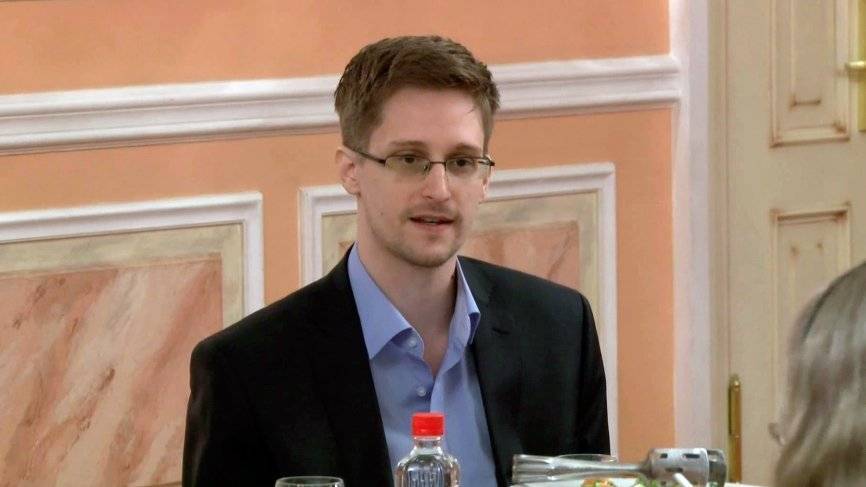 Адвокат Сноудена прокомментировал его намерение покинуть Россию