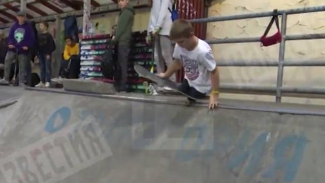 Безногий мальчик из Петербурга рассказал, как обуздал скейтборд