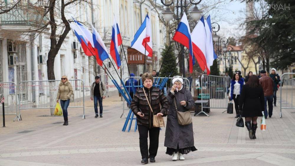 Волкер надеется, что Крым однажды вернется в состав Украины