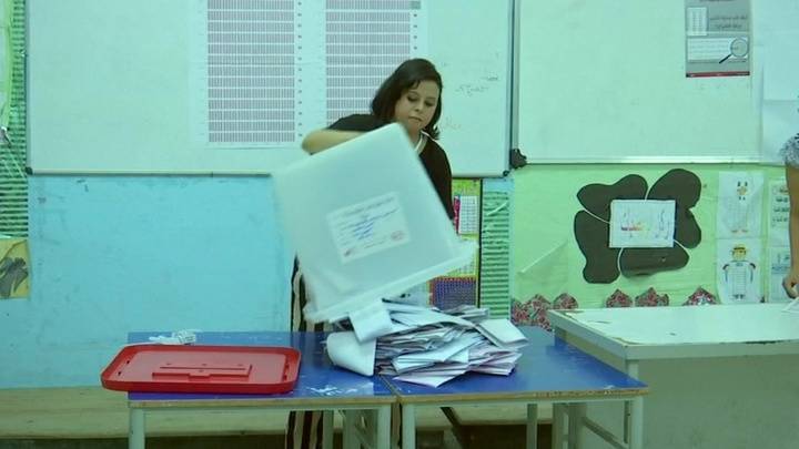В Тунисе проходят президентские выборы