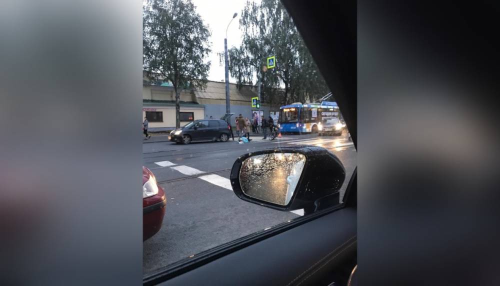 На Красногвардейской площади водитель сбил пешехода