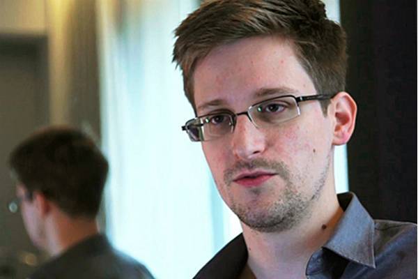 Сноуден предостерег госслужащих от использования WhatsApp и Telegram
