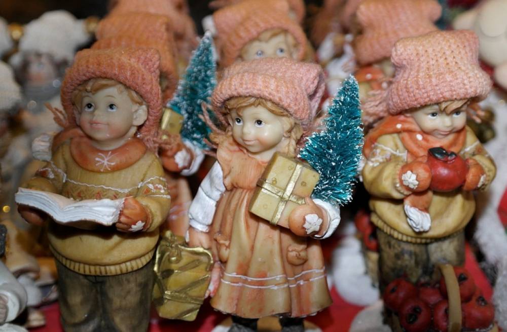 Жителей Дачного приглашают на бесплатные кукольные спектакли