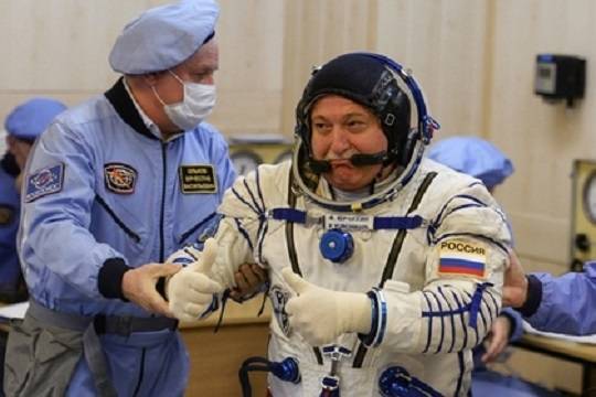 Федор Юрчихин - Самый опытный российский космонавт отстранен от работы - versia.ru - Россия