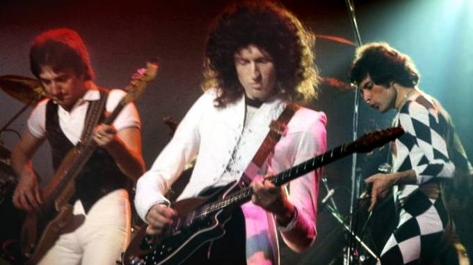 Песни Queen и Nirvana вошли в список культурных нормативов для школьников