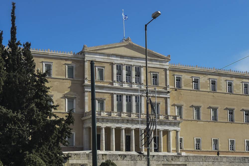 Греция подала заявку на досрочное погашение части кредита МВФ