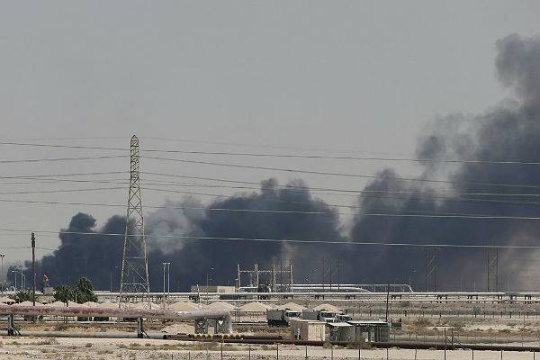 Эр-Рияд будет восстанавливать поставки нефти несколько недель