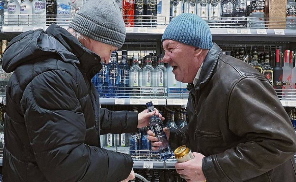 В России запретят продажу алкоголя в магазинах и барах жилых домов