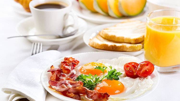 Роковые яйца: как популярный "мужской" завтрак вредит здоровью