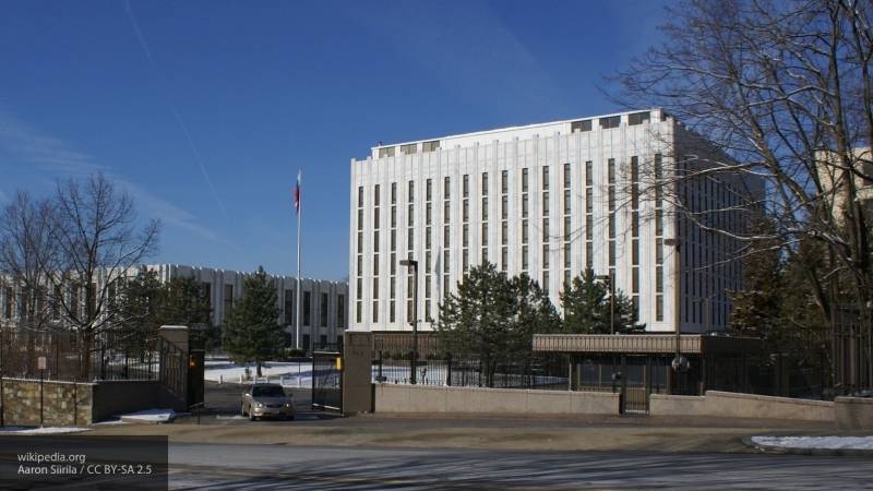 Посольство РФ в США обратится в Госдеп из-за обвинений в "шпионаже" за ФБР