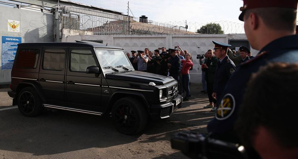 Полиция начала проверку после наезда отчима Кокорина на журналиста