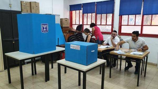 В Израиле идут вторые досрочные выборы: Либерман сказал, третьих не будет