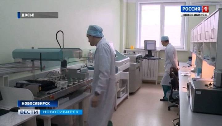Медики борются за жизнь пострадавшего при взрыве в центре вирусологии "Вектор"