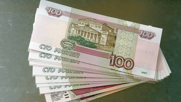 Россияне начинают копить при доходе 35 тысяч на человека