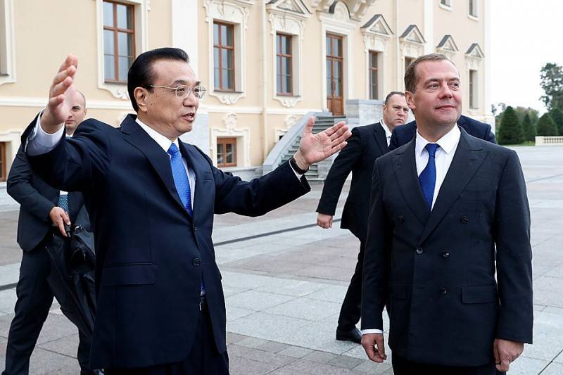 Россия и Китай дотянутся до Луны вместе