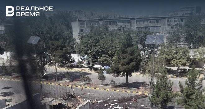 В Афганистане 24 человека погибли из-за взрыва бомбы во время выступления президента