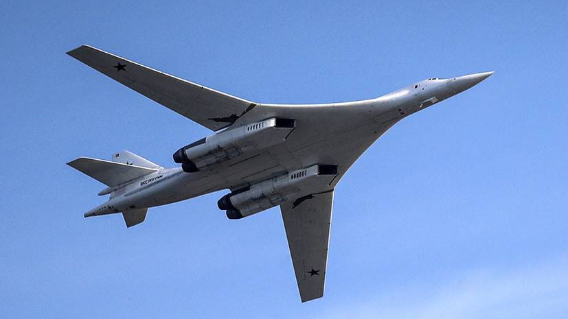 В сопровождении истребителей европейских стран: два Ту-160 ВКС России выполнили плановый полёт над Балтикой