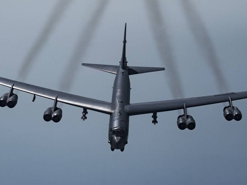 США разместили в Европе ещё один самолёт-носитель ядерного оружия