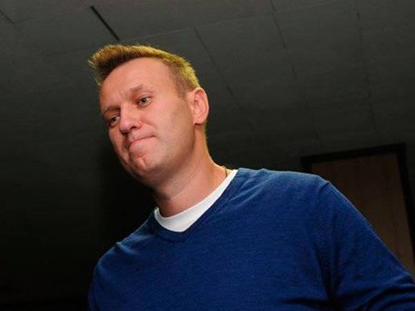 «Флай Авто» подала иск к Навальному на 1 млдр рублей за бензин