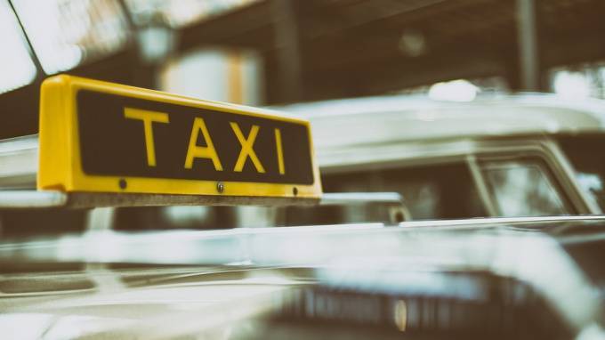 В Петербурге появится новый сервис заказа такси "Ситимобил"