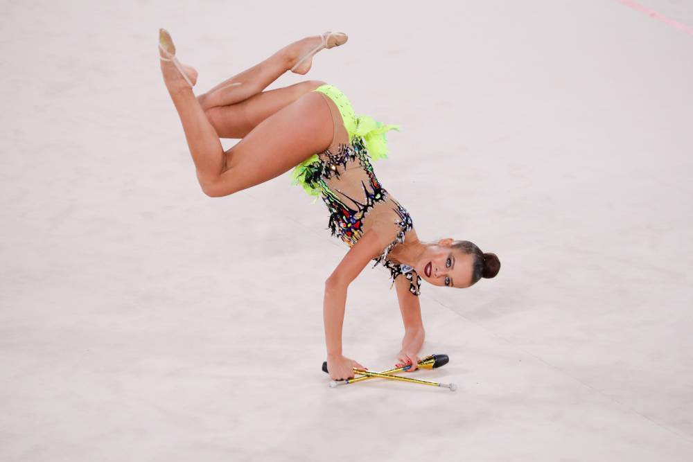 Гимнастка Селезнева из РФ стала чемпионкой мира в упражнении с обручем