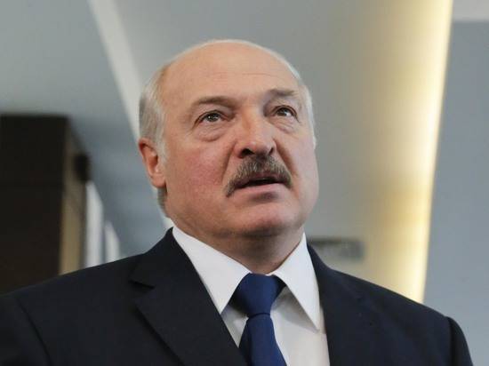 Лукашенко призвал США урегулировать конфликт в Донбассе