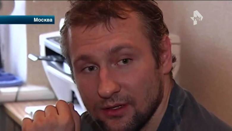 Хоккеист Мусатов арестован по делу о мошенничестве