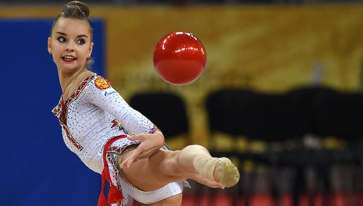 Дина Аверина завоевала золото чемпионата мира по художественной гимнастике