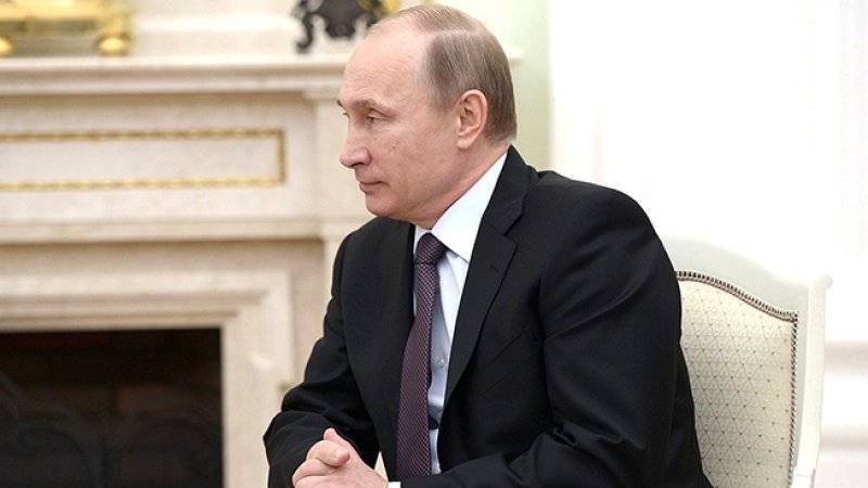 Путин предложил обсудить изменение избирательной системы