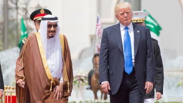 Удары по Саудовской Аравии: король готов дать отпор, Трамп не хочет войны
