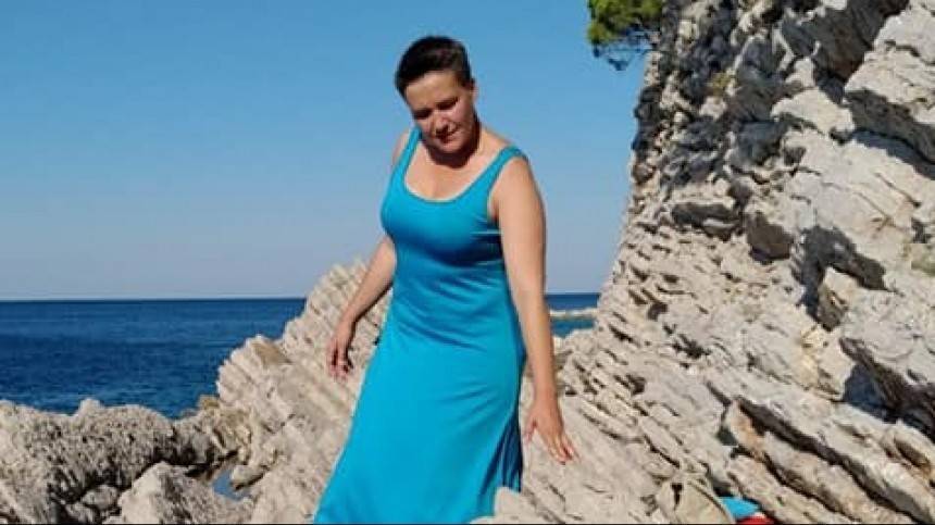 «Апофеоз пошлости»: Савченко в платье предстала в новой романтичной фотосессии