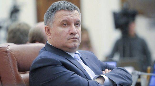 Глава МИД Украины объяснил причину «непотопляемости» Авакова