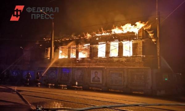 Сгоревший в центре Челябинска исторический дом Пчелина выставили на продажу