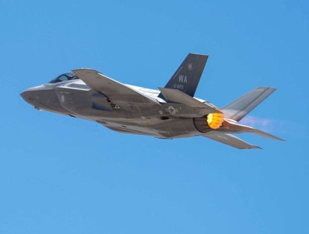 Боеготовность F-35 все еще под вопросом
