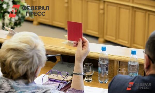 Депутаты Екатеринбурга предложили перенести опрос по храму на 13 октября