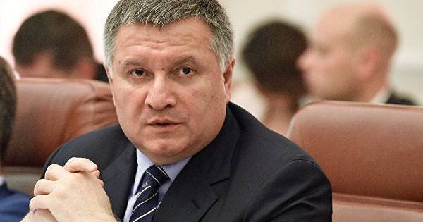 Украинский министр оправдался за сохранение Авакова на посту