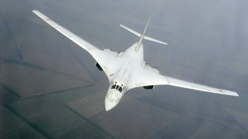 Два Ту-160 ВКС России пролетели над Балтийским морем