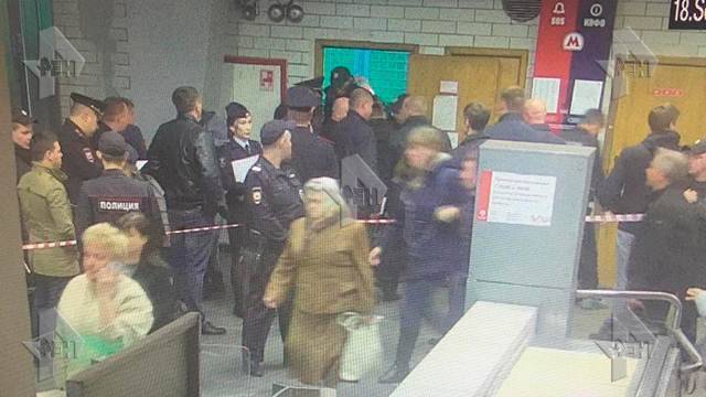 Раскрыты обстоятельства стрельбы по полицейским у московского метро