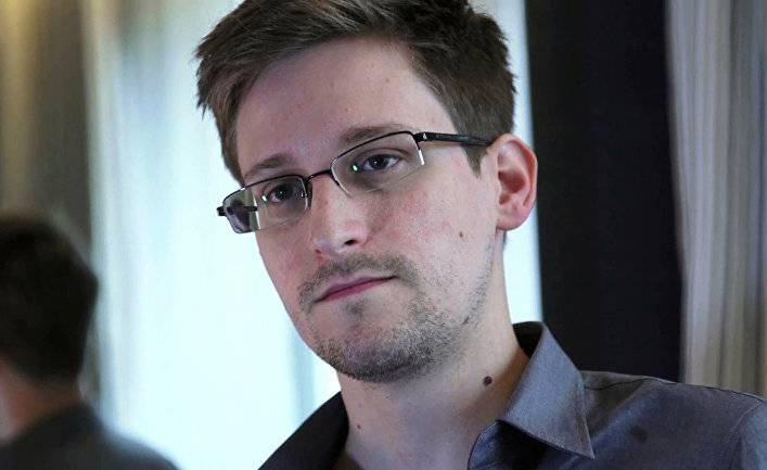 Le Monde (Франция): Франция должна предоставить убежище Сноудену