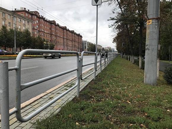 В Челябинске на проспекте Ленина уберут дорожные ограждения