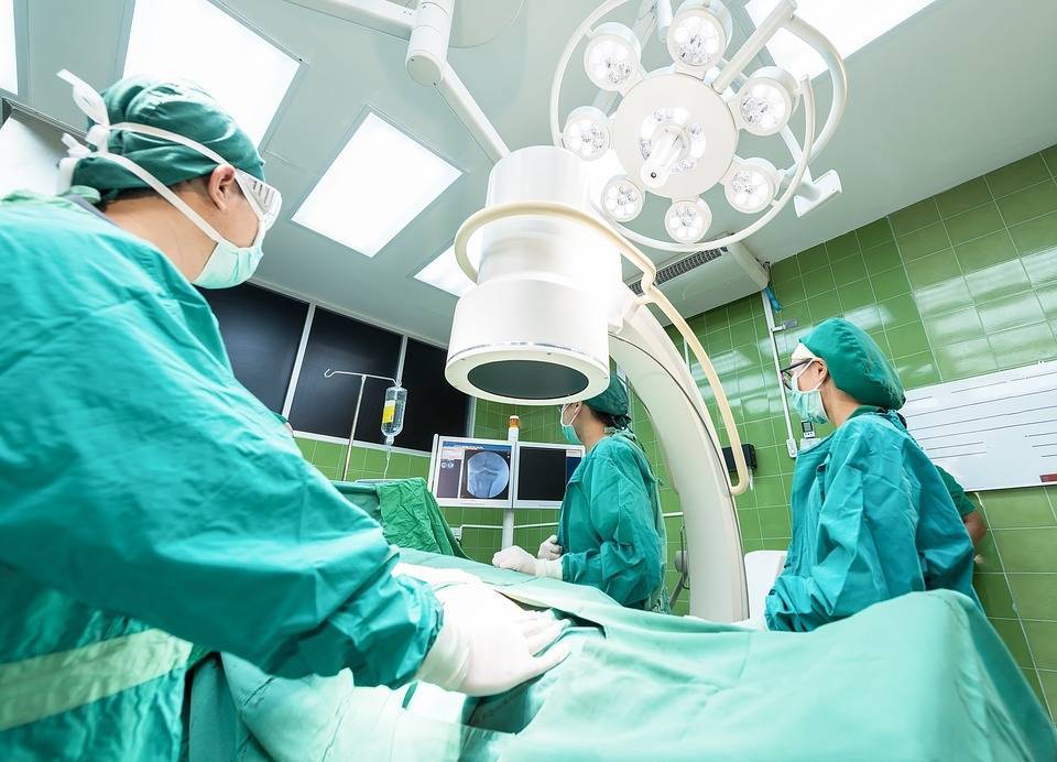 Московские хирурги прооперировали девочку из Читы с тяжелым заболеванием