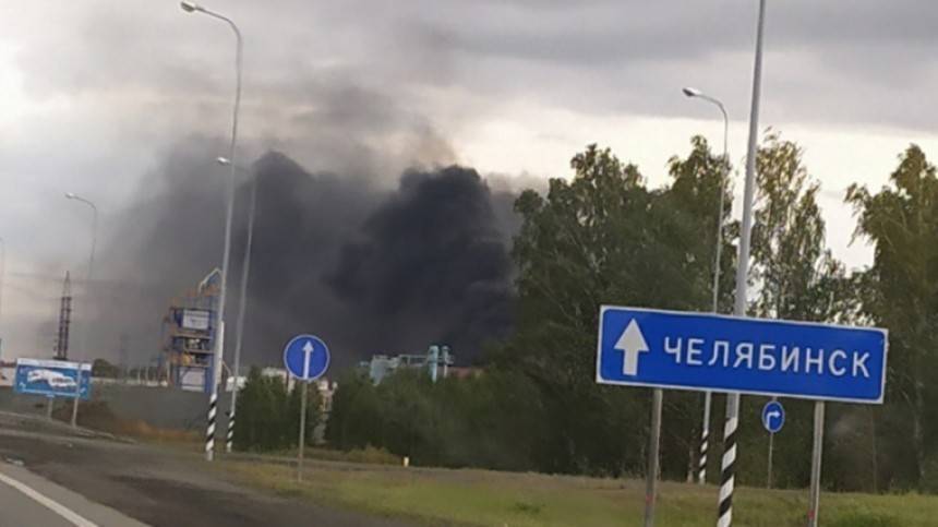 Мощный взрыв бензовоза на АЗС в Челябинске попал на видео