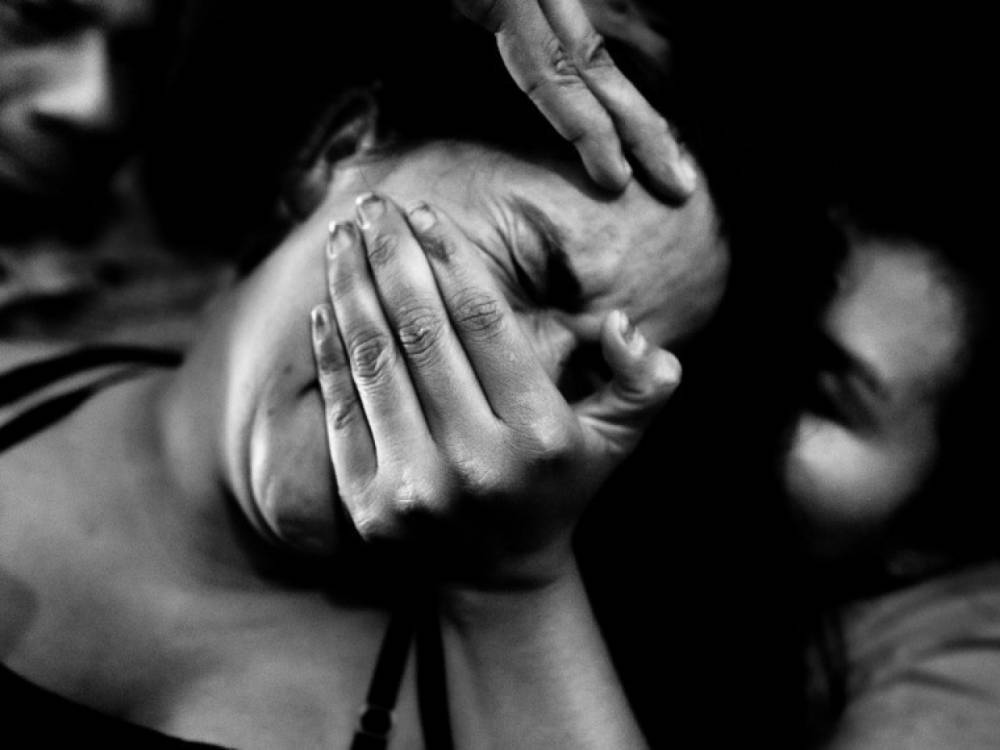 В Тихвине домашняя ссора привела к черепно-мозговой травме жены