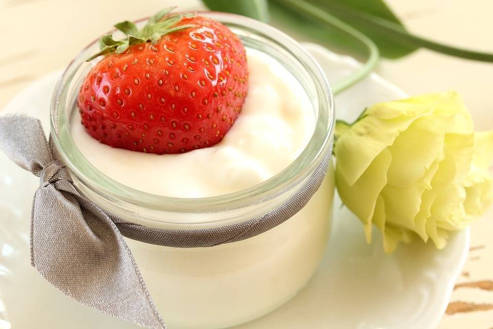 Роскачество проверило клубничный йогурт на российском рынке