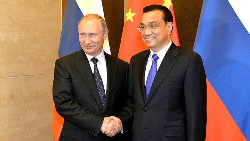 Россия и Китай имеют огромные перспективы сотрудничества, считает Ли Кэцян