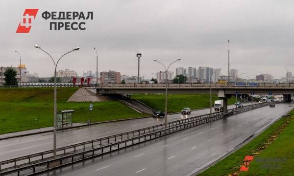 На трассе в Челябинской области нашли автомобиль с мертвым мужчиной
